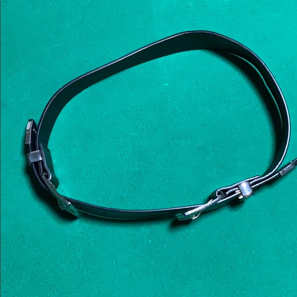 Black leather double buckled belt - Picture 5 of 5